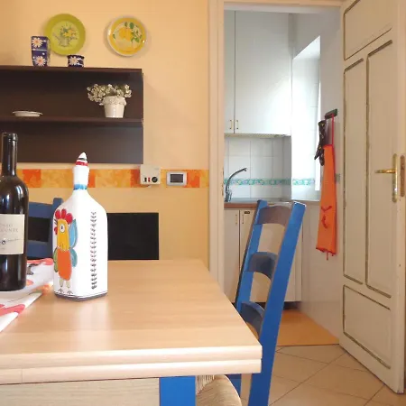Monolocale Giallo Castellammare Del Golfo Sicilia 아파트 카스텔라마레델골포